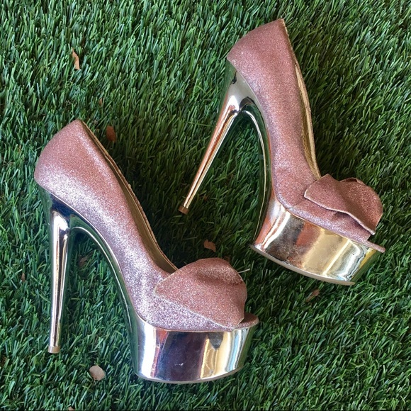 Wild Pair Shoes - Fabulous pink glitter platforms